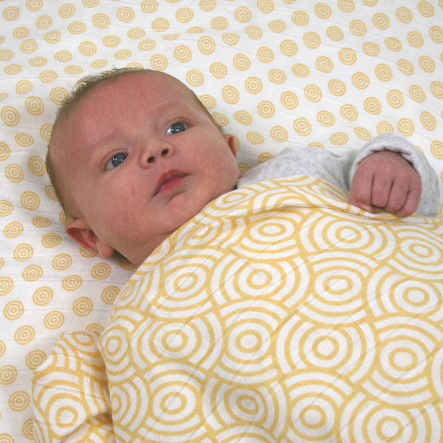 MuslinZ 3 Pack Bamboo/Organic Cotton Muslin Squares 70x70cm – Gold Print