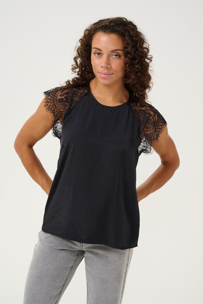 Noleen lace top in black