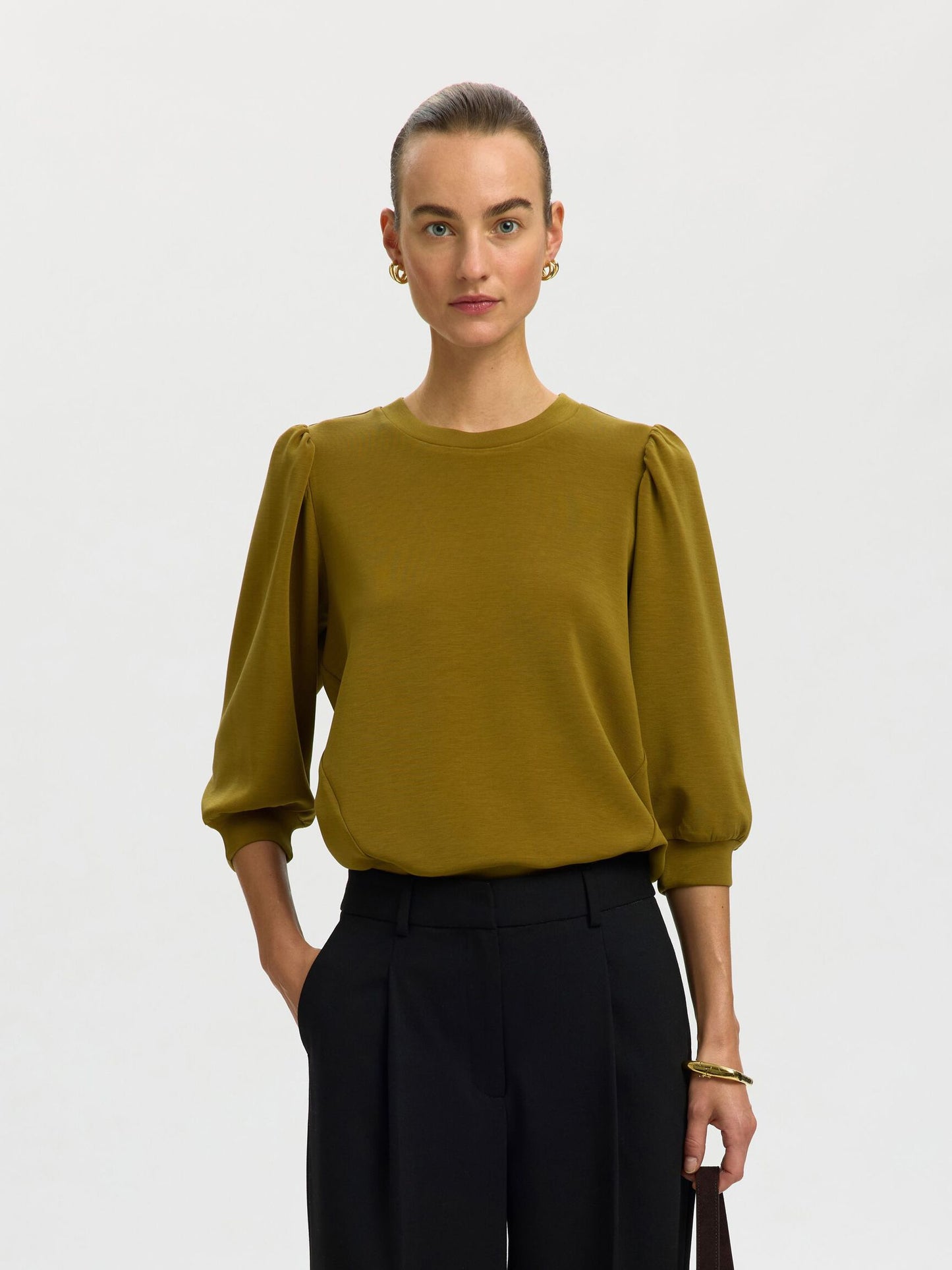 Mary-Anne sweater in fir green