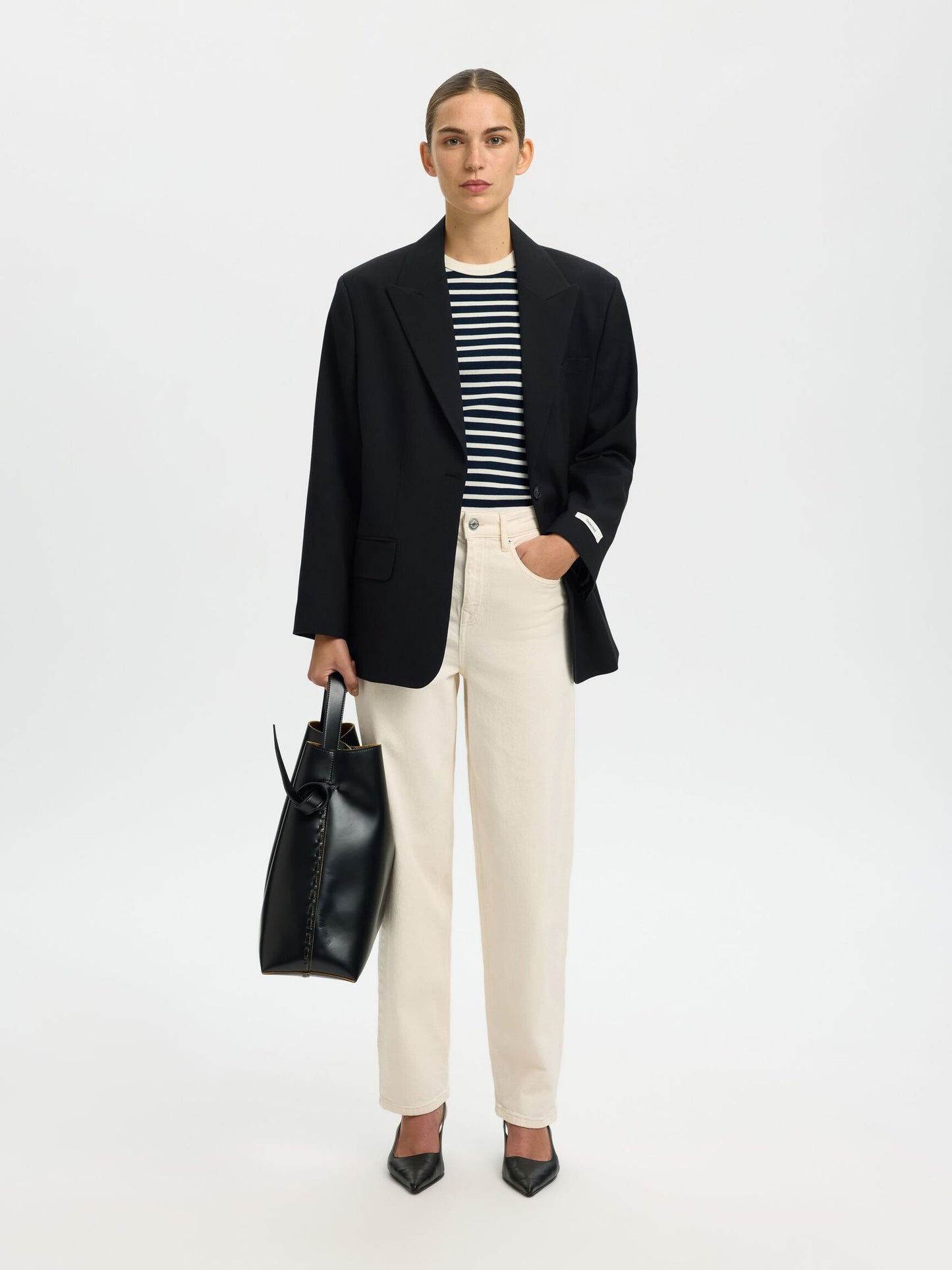 100% COTTON navy & white fitted t-shirt