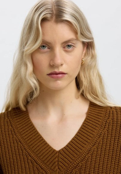 Selma v-neck jumper