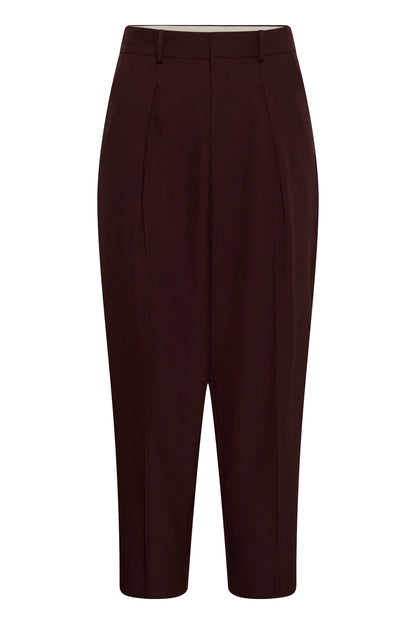 Frankie trousers in a burgundy shade