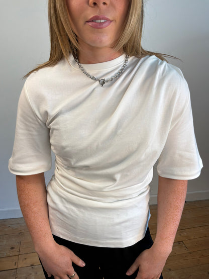 Off-white gathered 100% organic cotton T-shirt