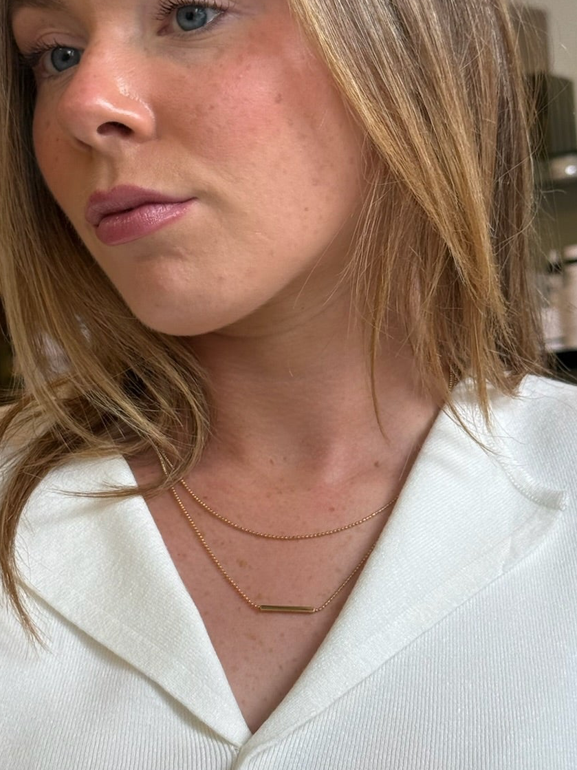 Gold plated double necklace with gold thin bar