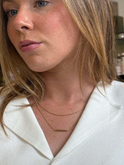 Gold plated double necklace with gold thin bar