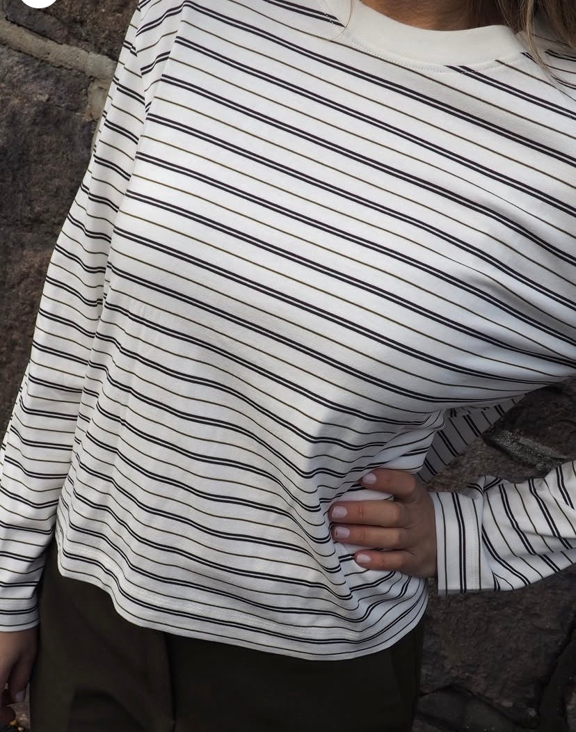 Long sleeve boxy stripe t-shirt - 100% organic cotton