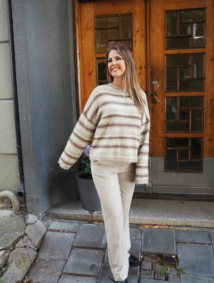 Lulu jumper/cardigan