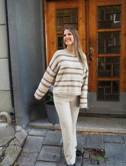 Lulu jumper/cardigan