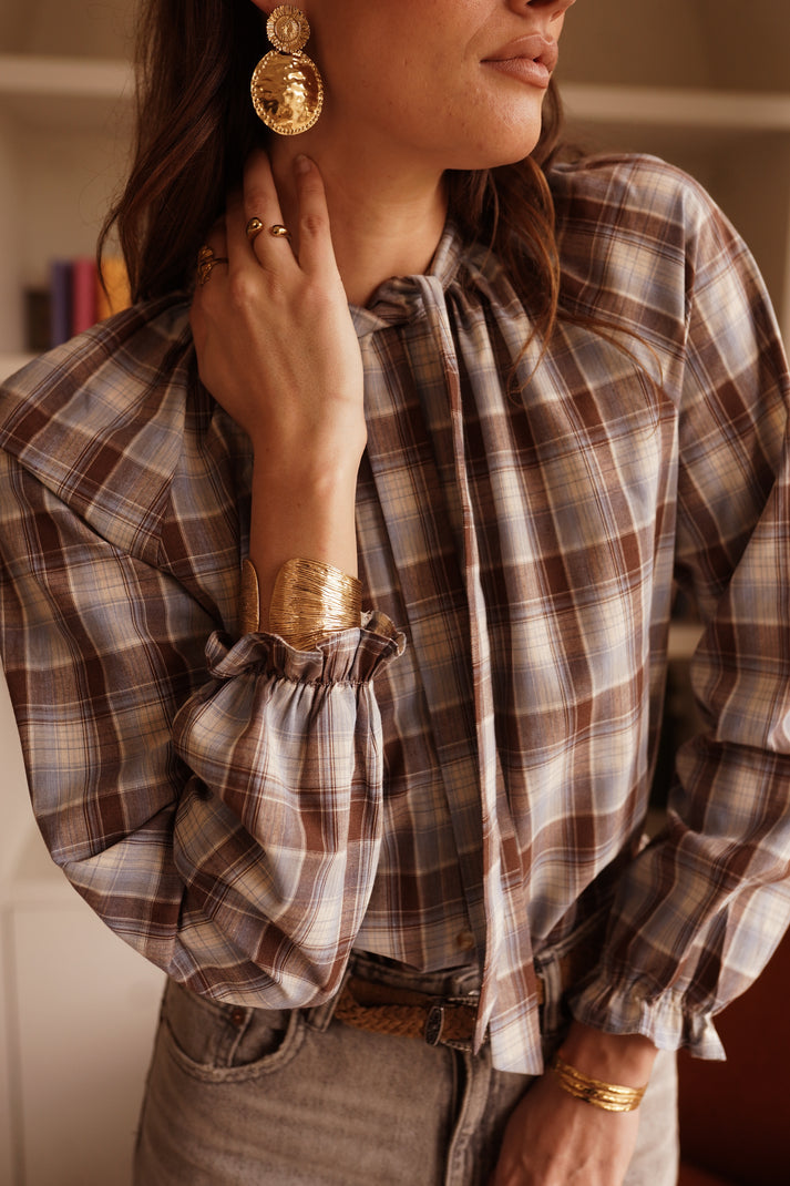 April blouse