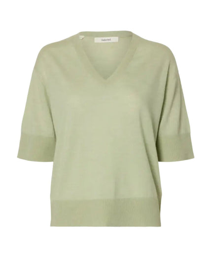 Green fine knit short sleeve top