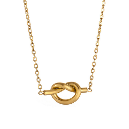 Knot necklace in gold