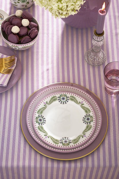 Lily & Lotus Plate Lilac 23cm by Pip Studio