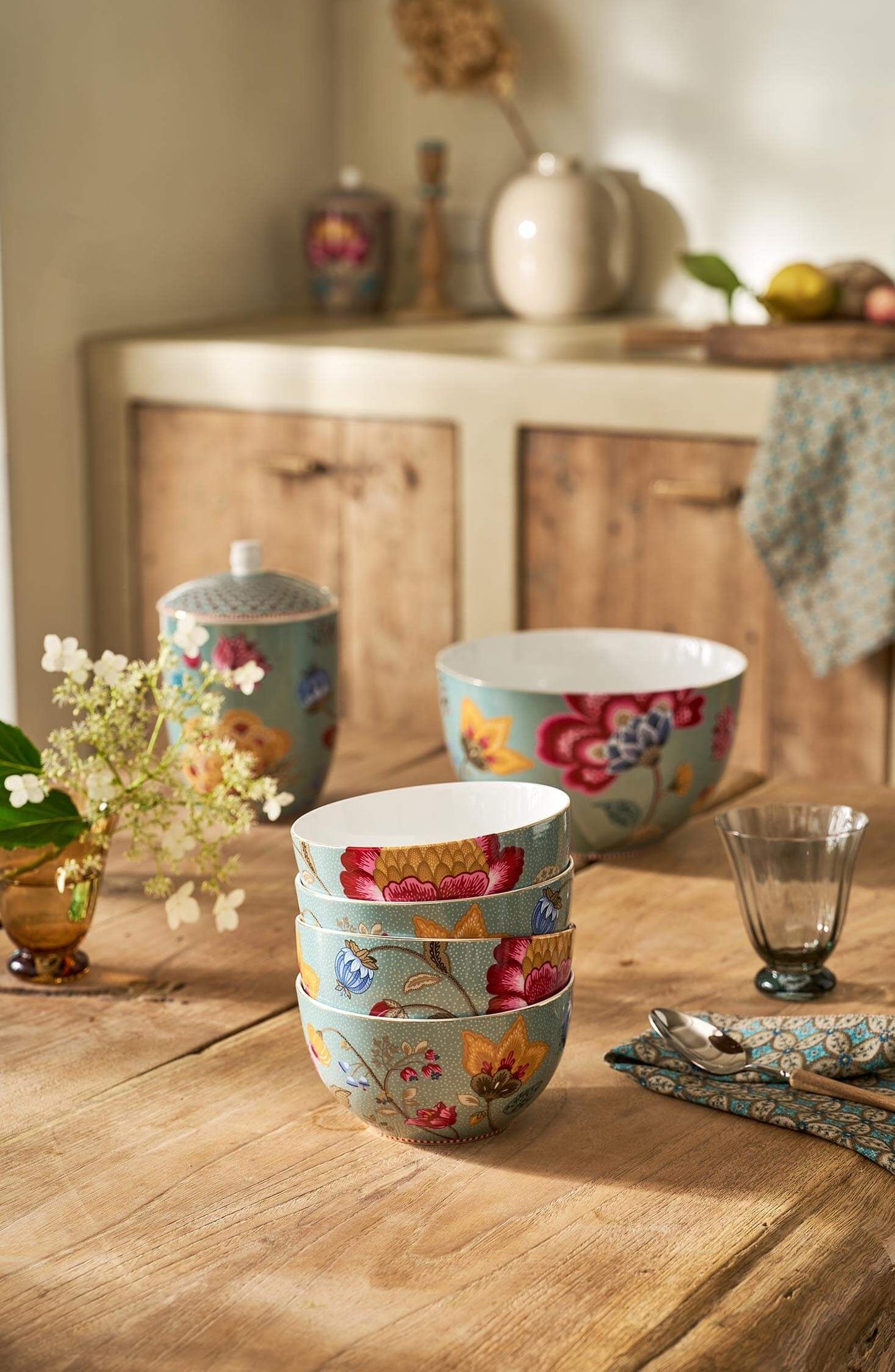 Bowl Blooming Tales Fantasy Blue 15cm by Pip Studio