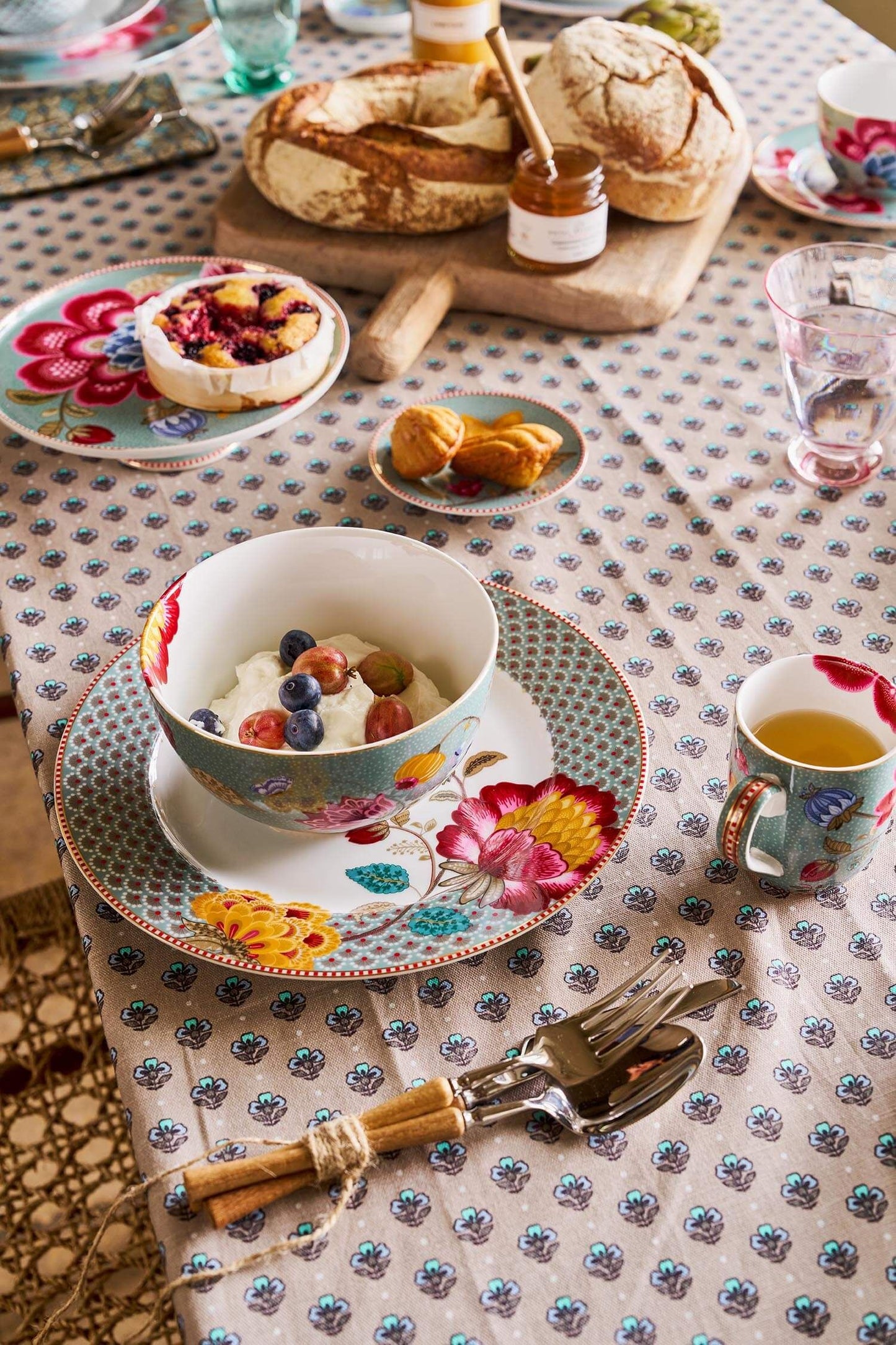 Dinner Plate Blooming Tales Blue 26.5cm by Pip Studio