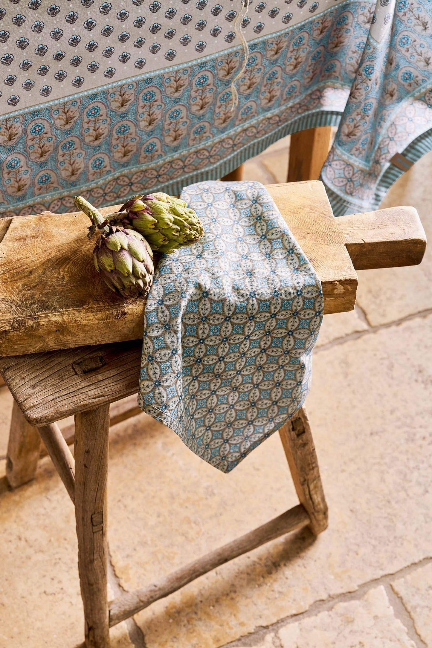 Set/2 Tea Towels Blooming Tales Bustani-Pashmina Khaki/Blue by Pip Studio