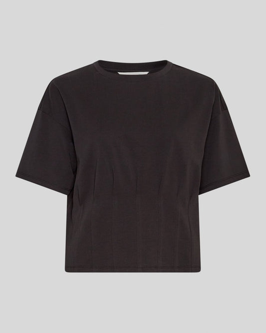 100% cotton tailored t-shirt