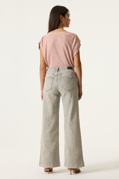 Syliva dusty rose t-shirt