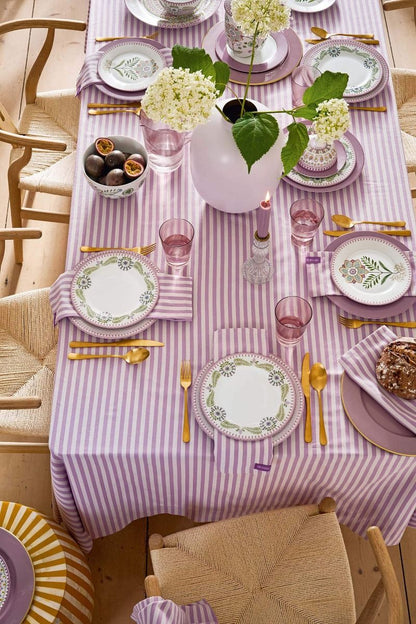 Lily & Lotus Plate Lilac 21cm by Pip Studio