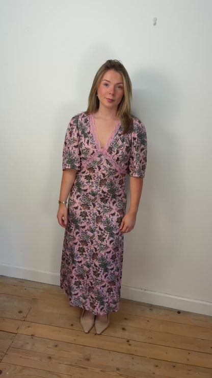 Joanne dress