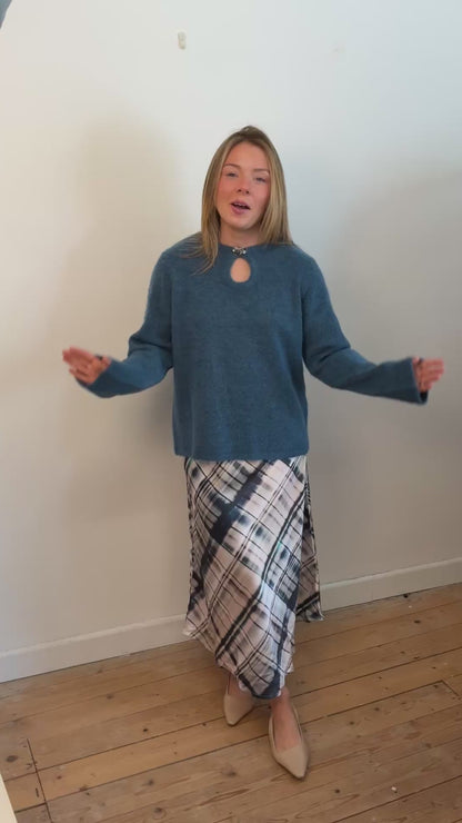 Nora Jumper