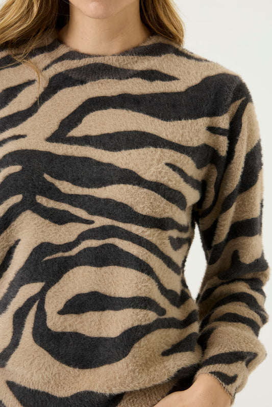 Ali jumper