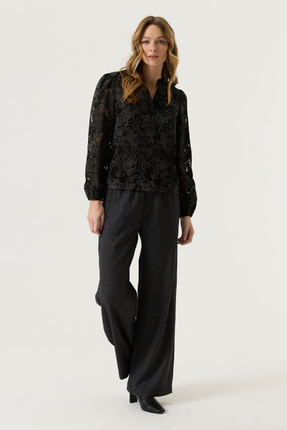 Sue-Anne top