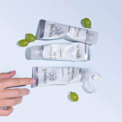 Vinoperfect Dark Spot Correcting Hand Cream by Caudalie 50ml