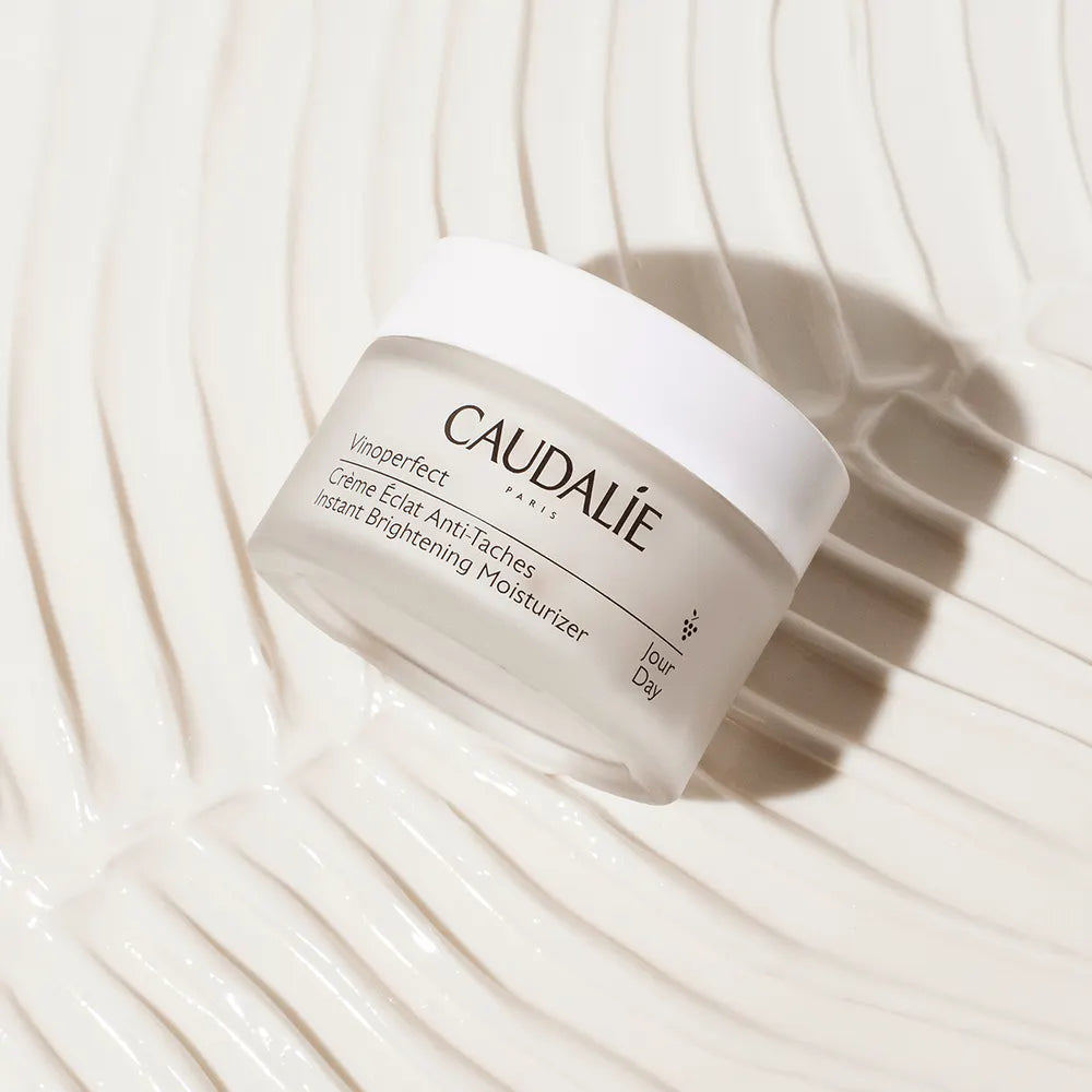 Vinoperfect Instant Brightening Moisturizer by Caudalie 50ml